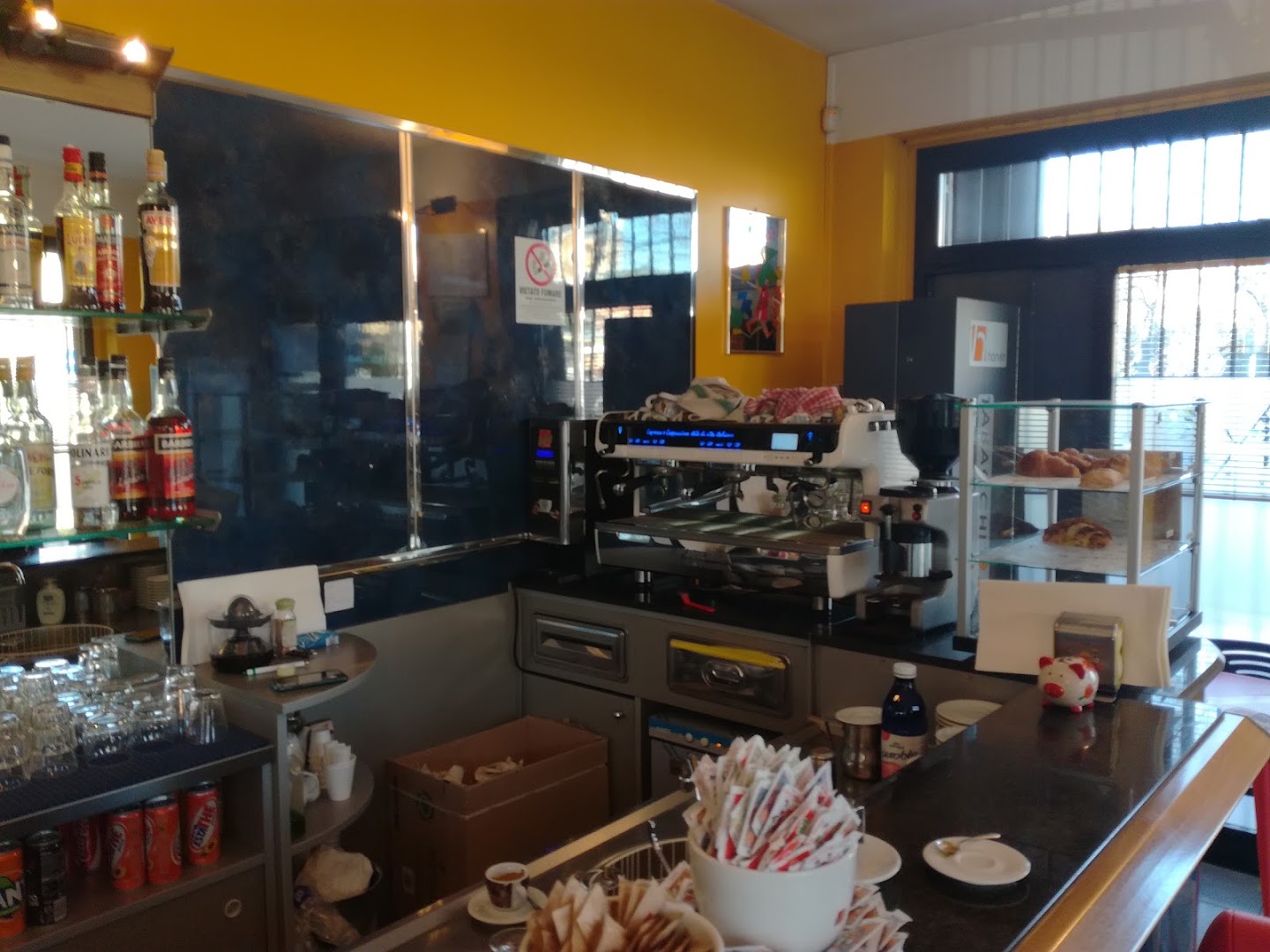 Pit Stop café Ploom store
