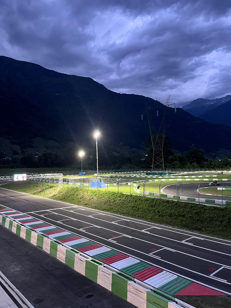 Pit Stop - Pizzeria Hamburgeria Kart Villa di Tirano