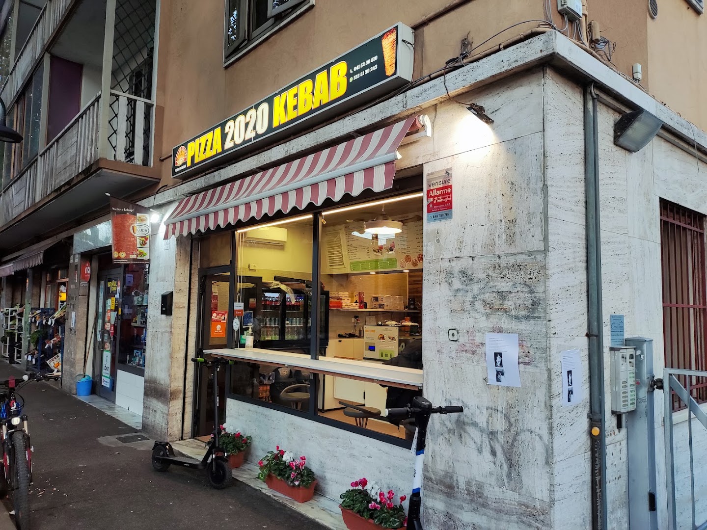 Pizza 2020 Kebab
