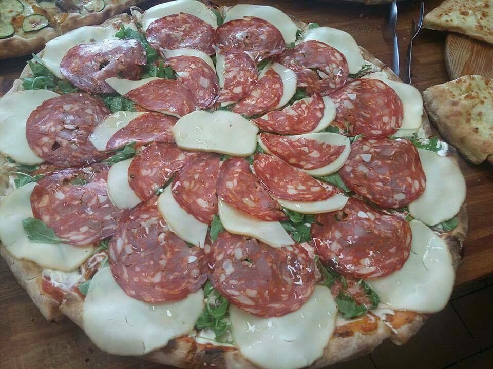 Pizza a Spicchi Forno a Legna