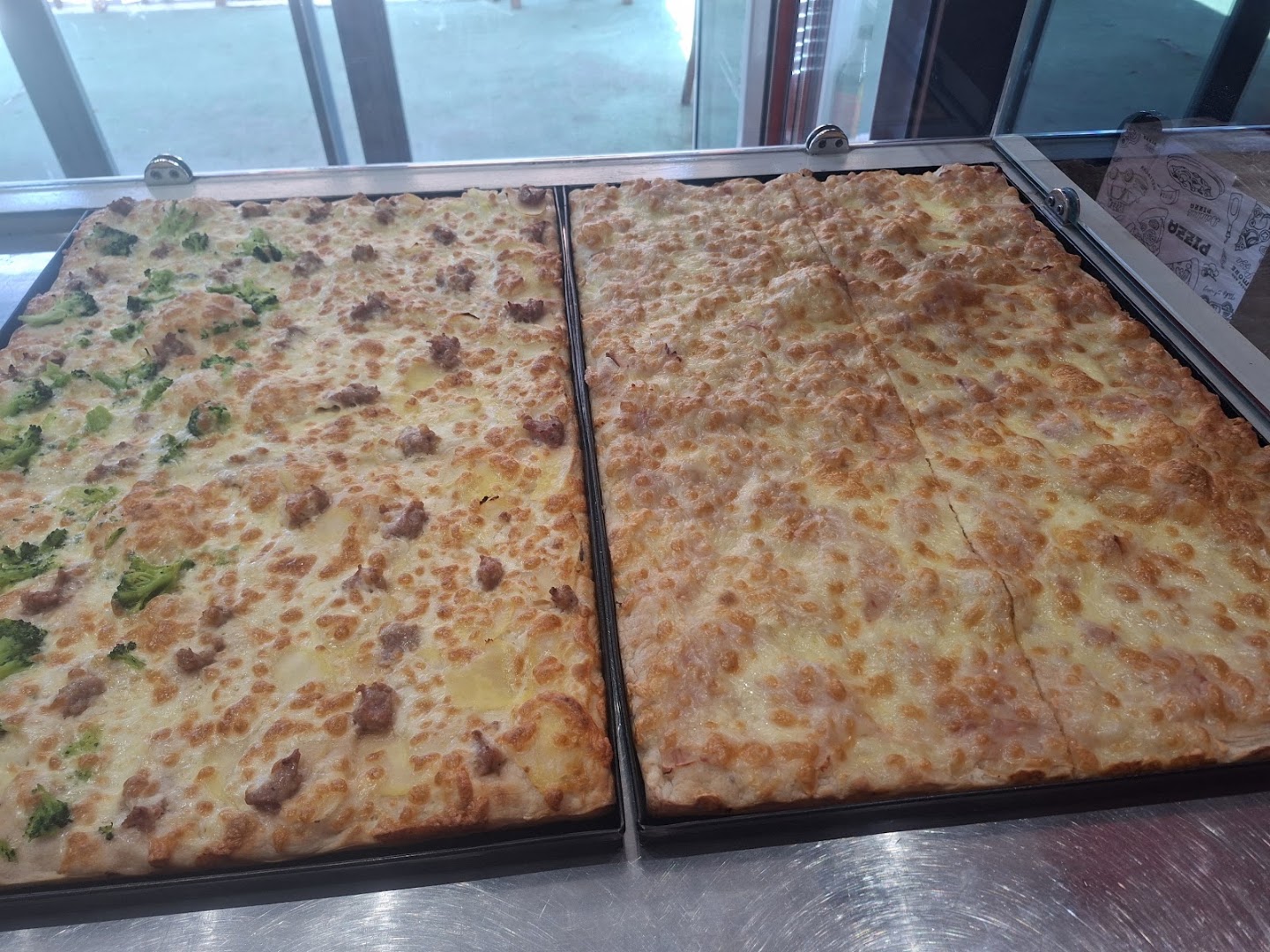 Pizza Al Castelletto