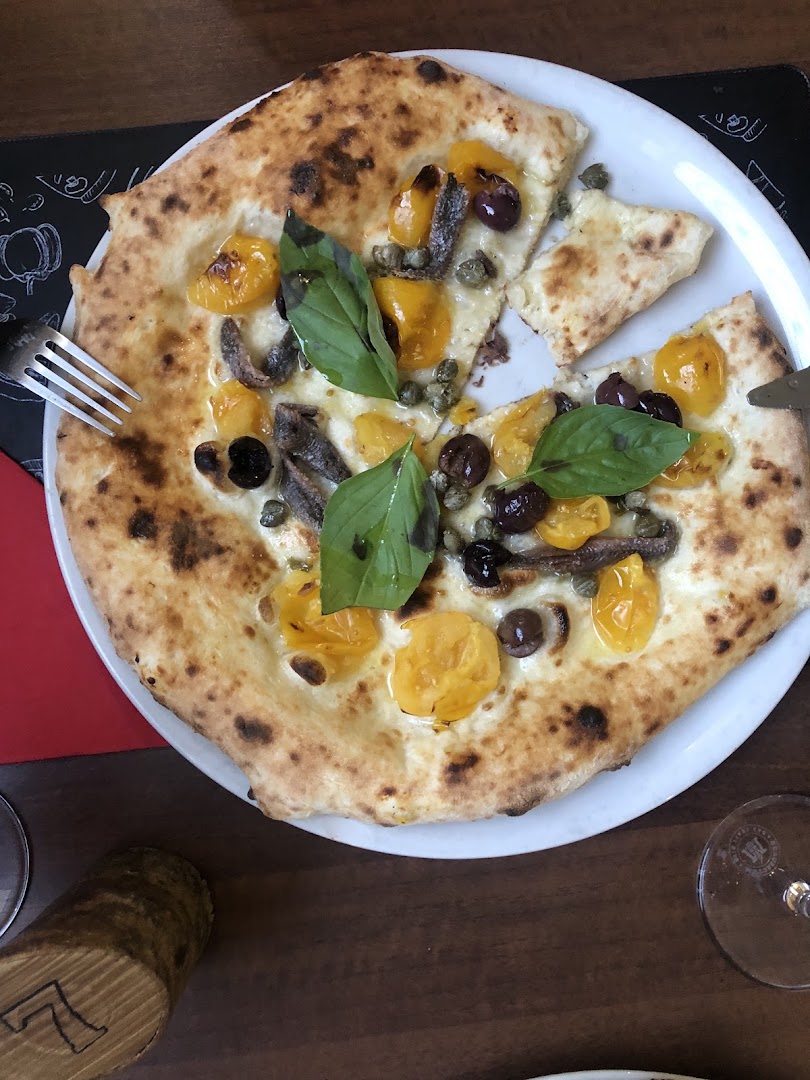 Pizza Al Quadrato due, Torre del Greco