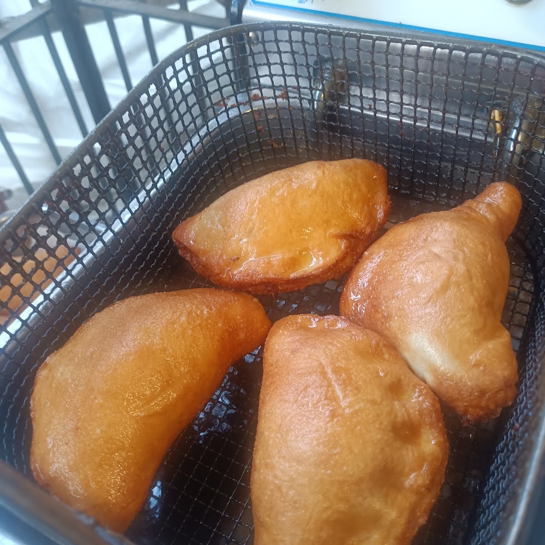 Pizza Al Trancio Dal Biondo