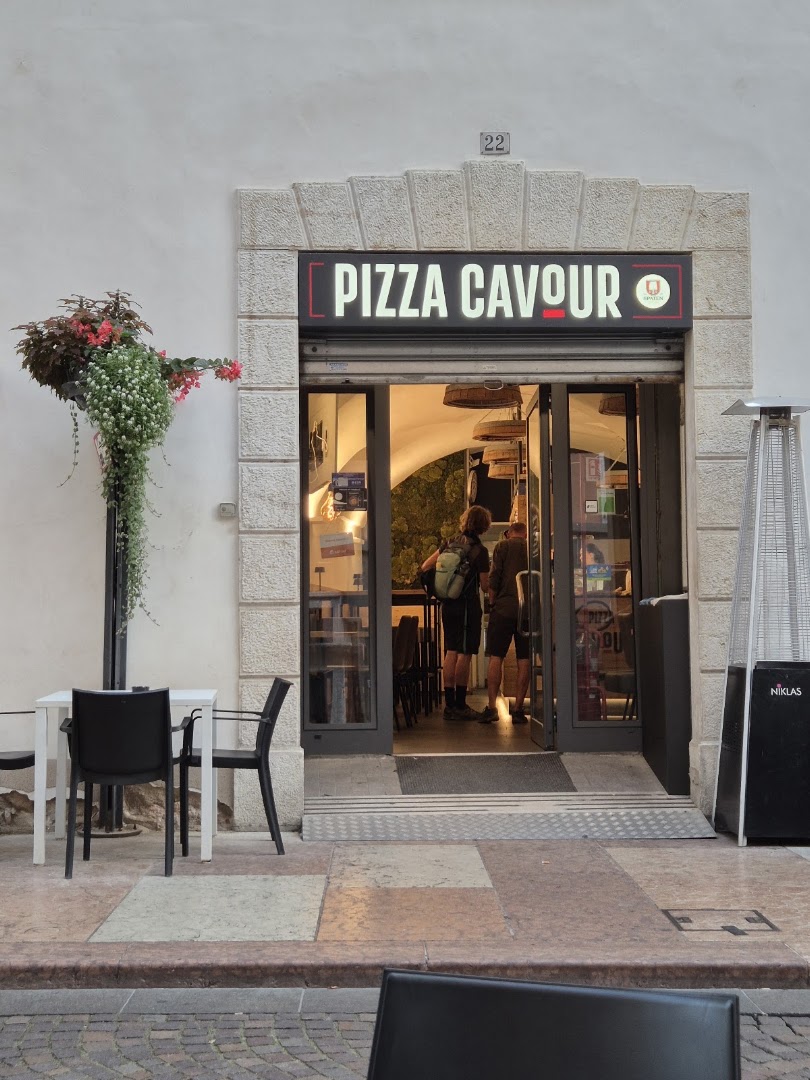 Pizza Cavour, Trento