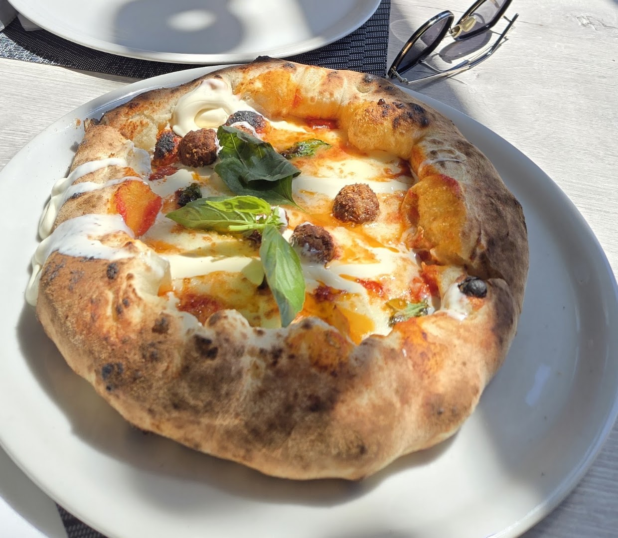 Pizza E Motori - Pizzeria Lungomare Napoli, Ristorante, Bar
