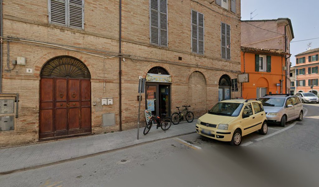 Pizza E Pane Alimentari "La Fornarina", Jesi