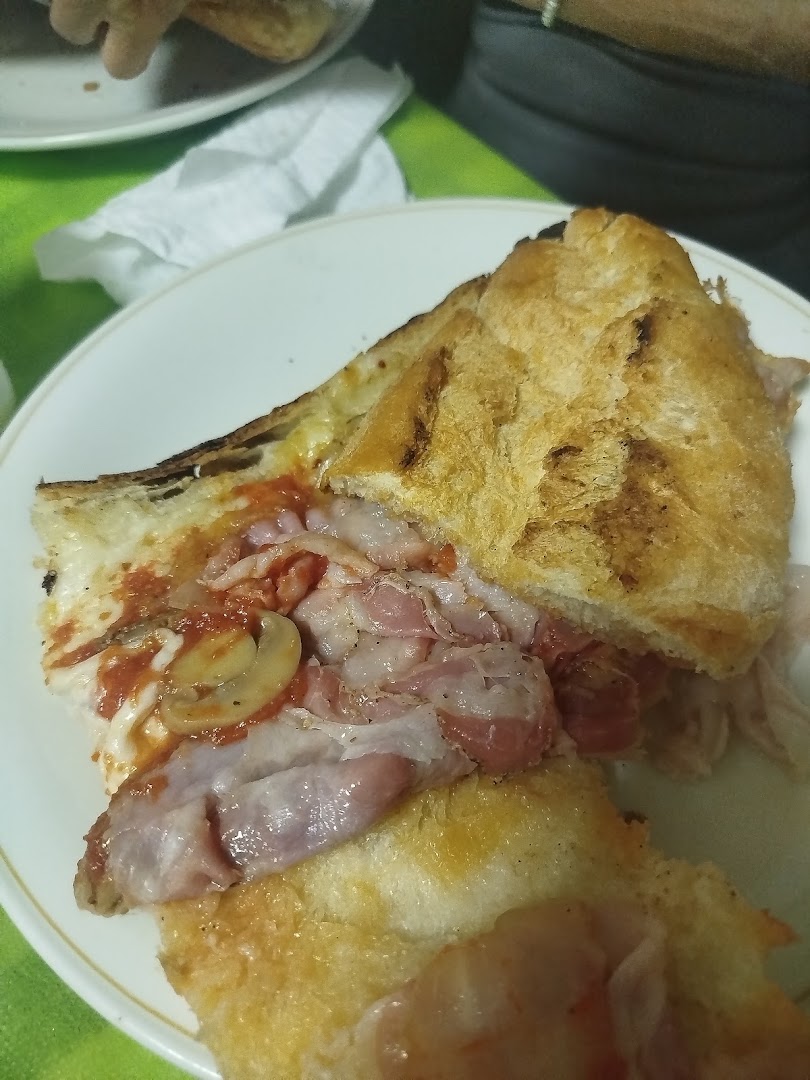 Pizza e Panuozzo da Giuseppe Malafronte