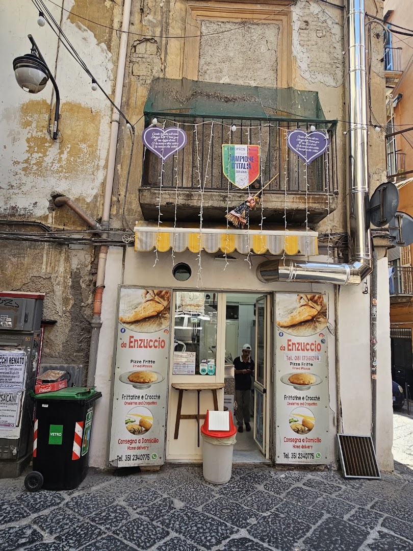 Pizza fritta, Napoli