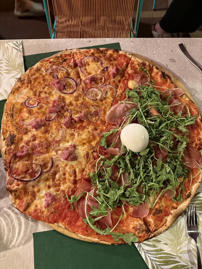 Pizza Hot