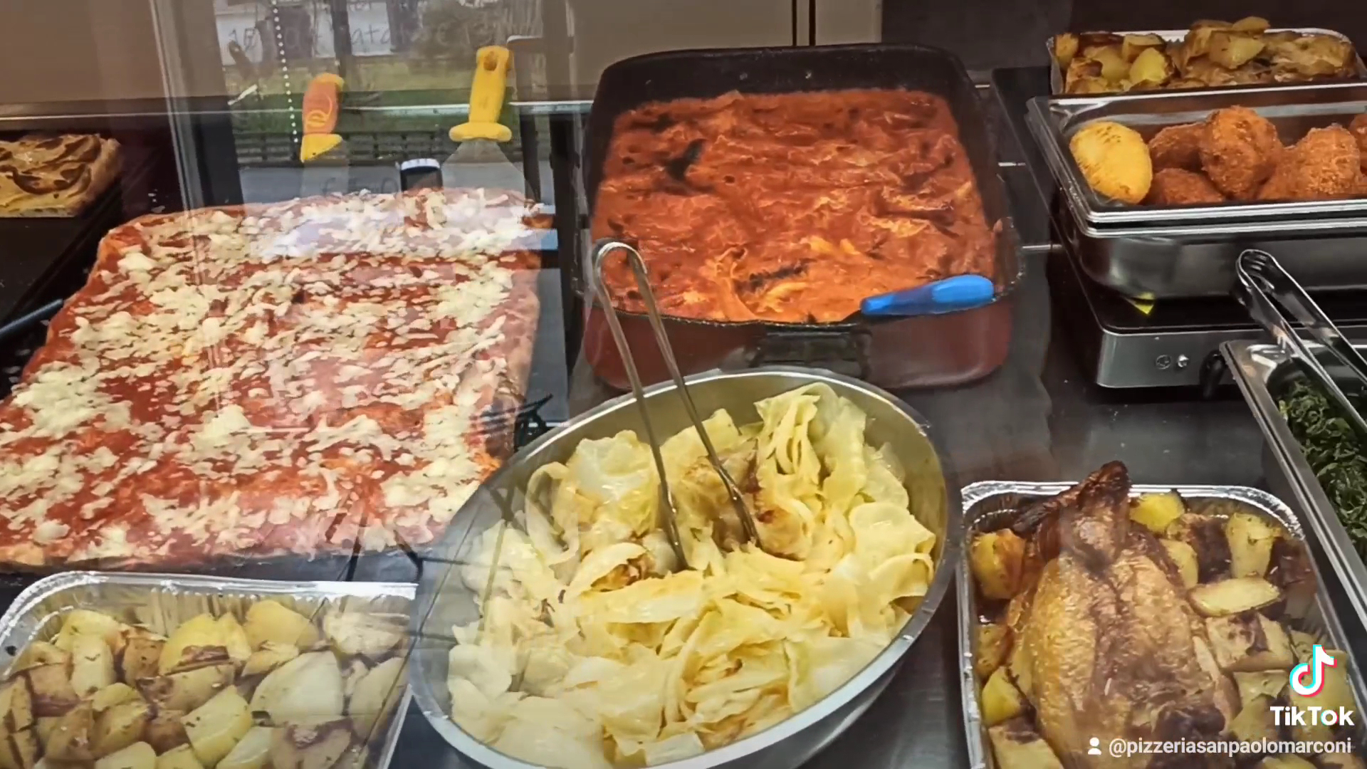 PIZZA IN PIAZZA ROMA 3