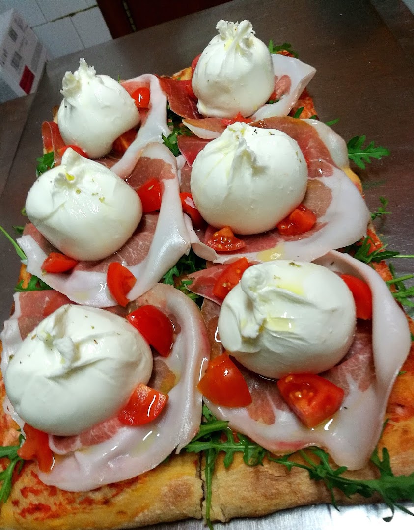Pizza Incoronazione, San Severo