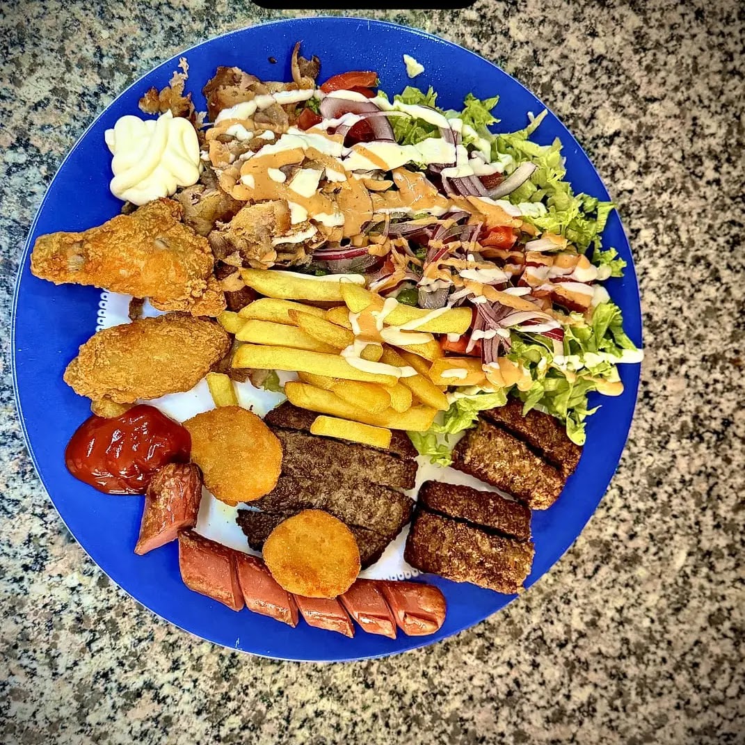 Pizza Kebab NUOVA SHARM di Mimmo ( Piscina )