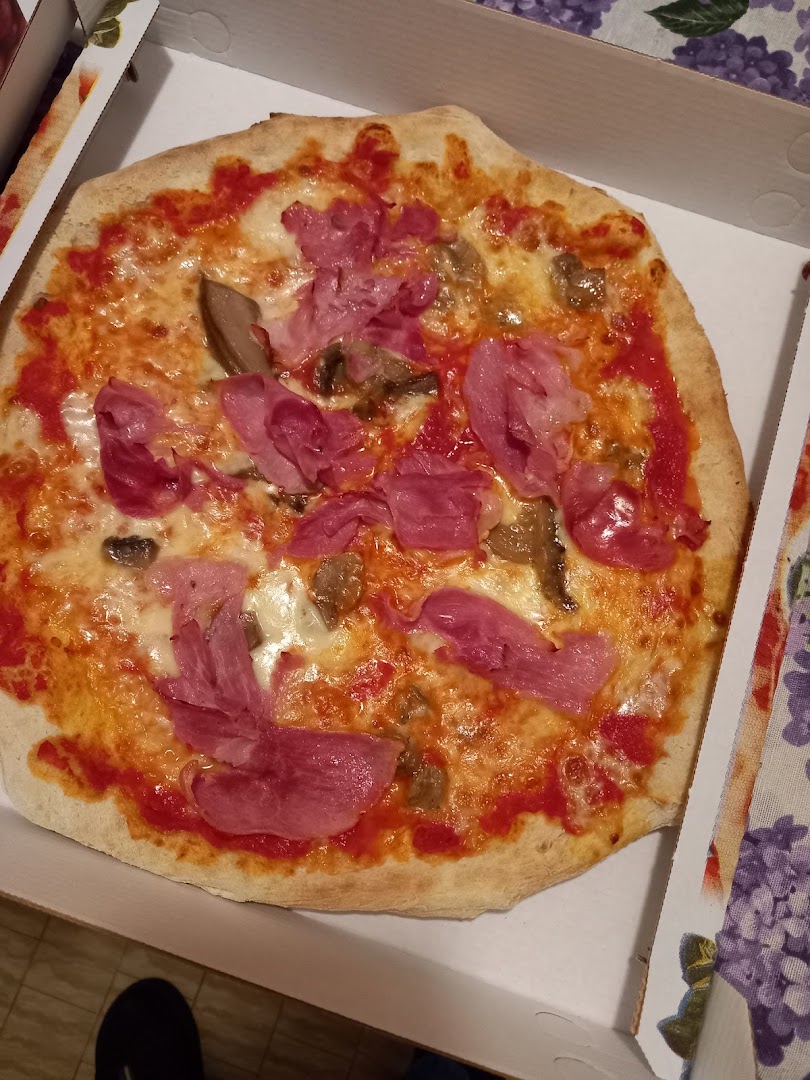 Pizza & kebeb