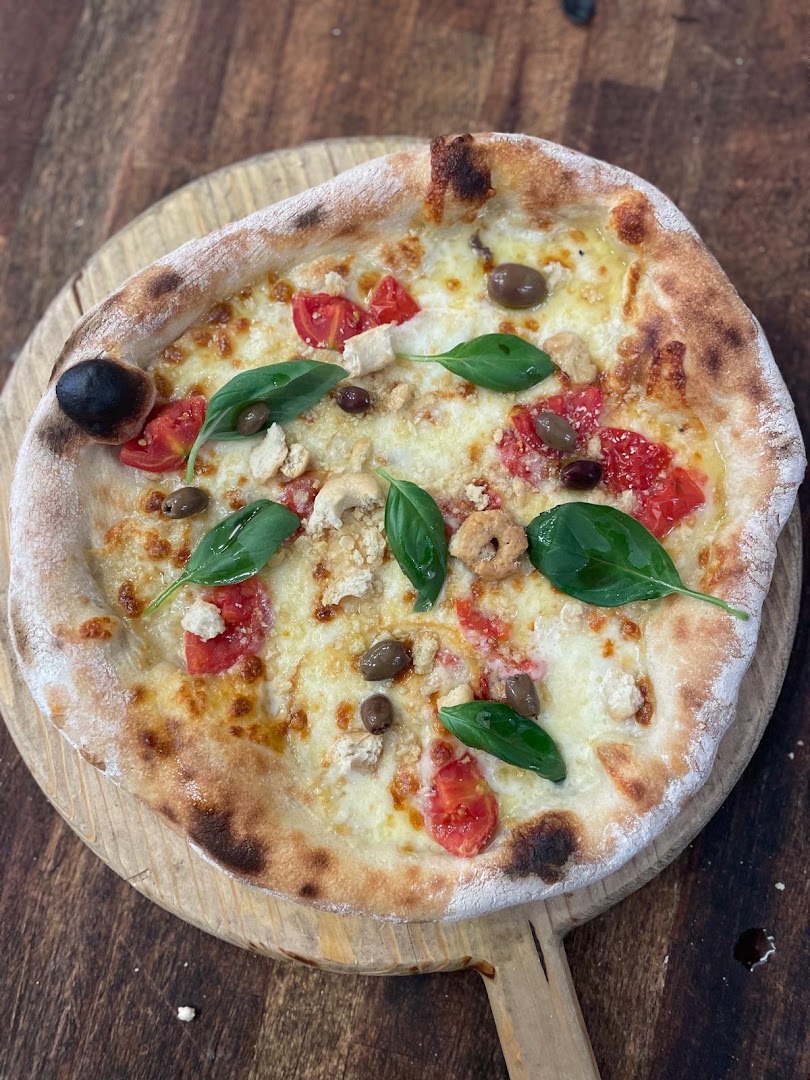 Pizza Lab Genzano | Forno Pizzeria Dolci