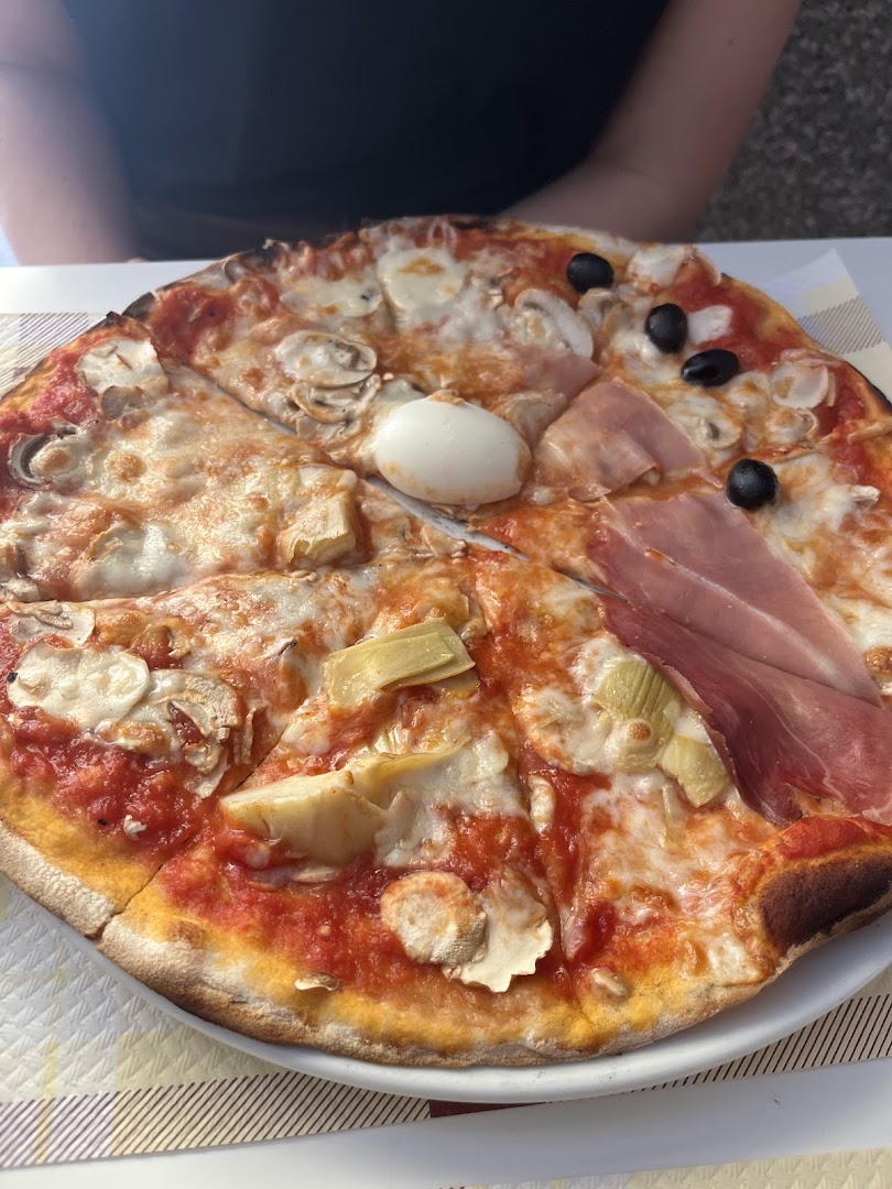 Pizza polli e...