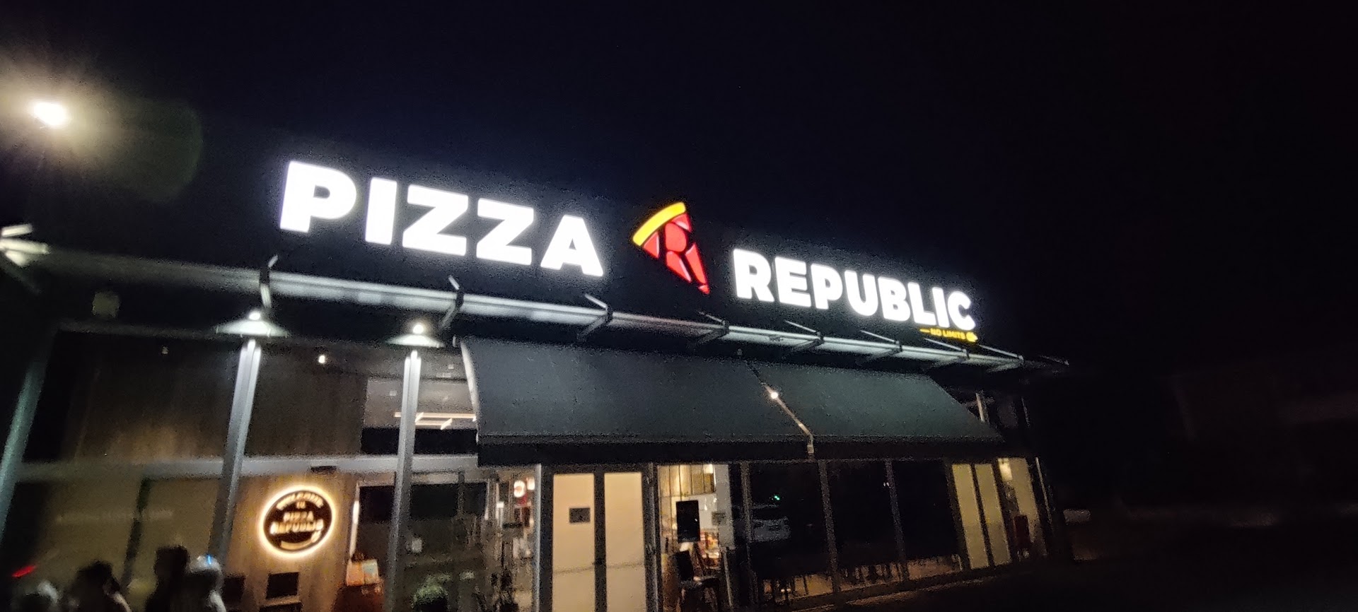 Pizza Republic