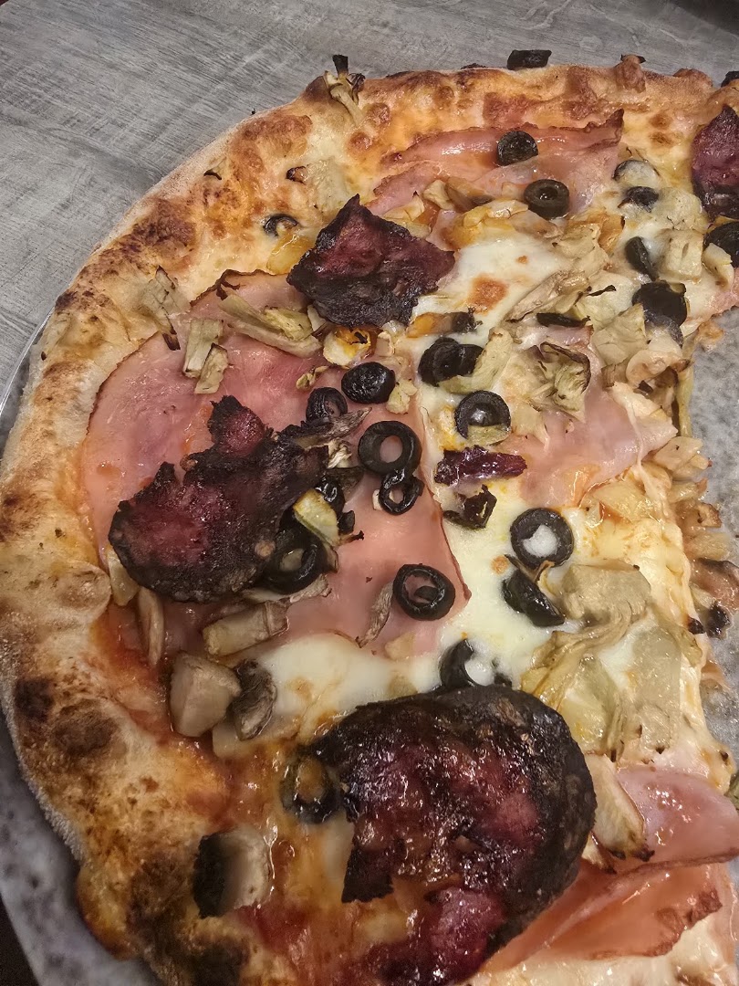 Pizza Republic