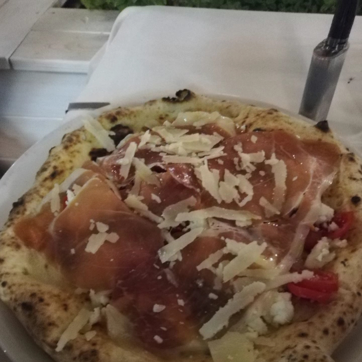 Pizza Rosso, Rende