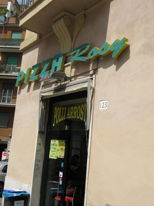 Pizza Rosy via-latina, Roma
