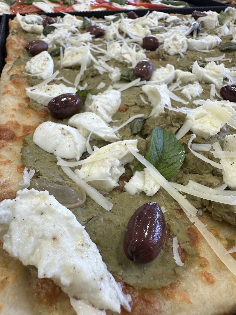 Pizza Rustica, Torverghollywood