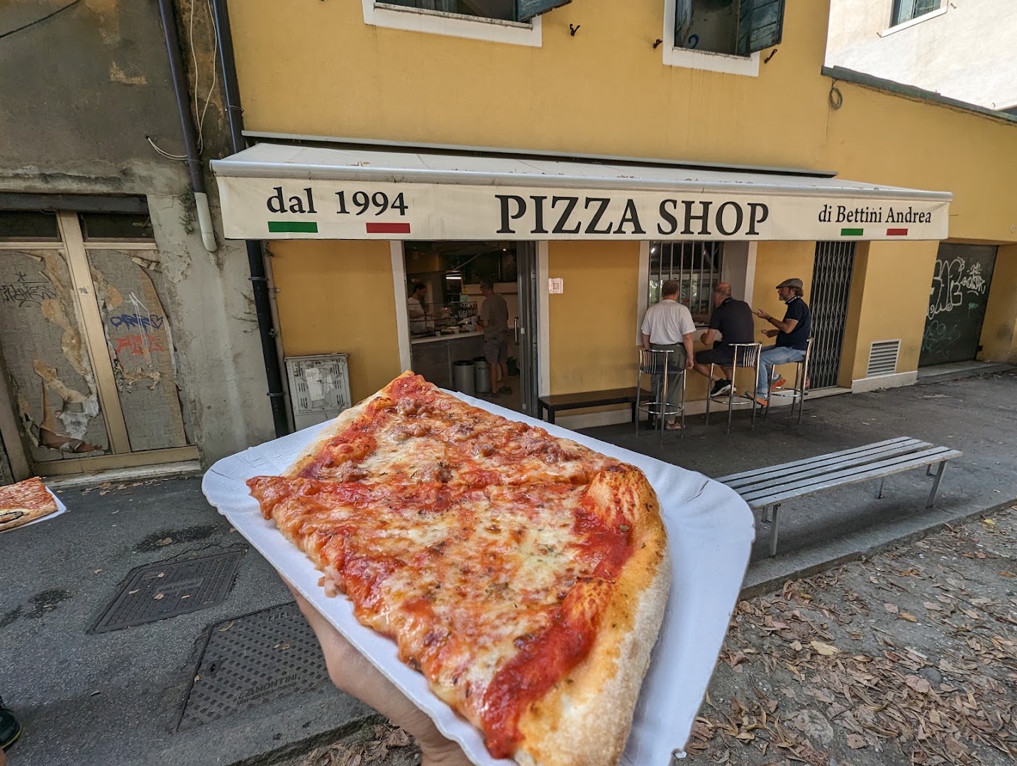Pizza Shop Di Bettini Andrea Dal 1994
