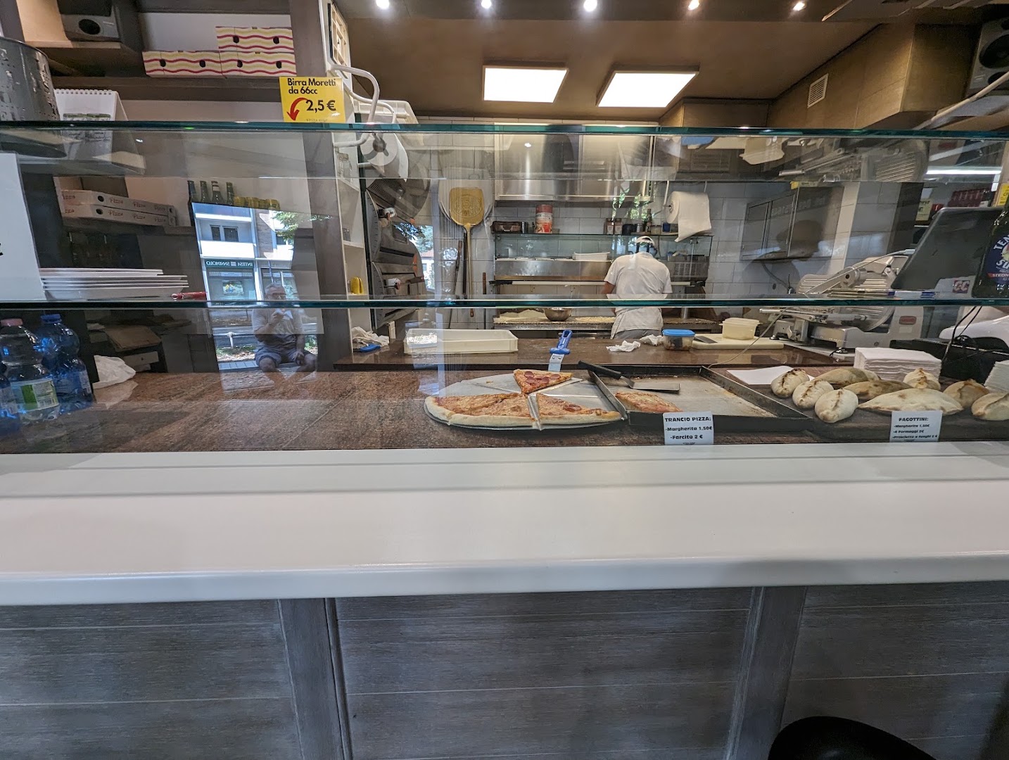 Pizza Shop Di Bettini Andrea Dal 1994, Padova