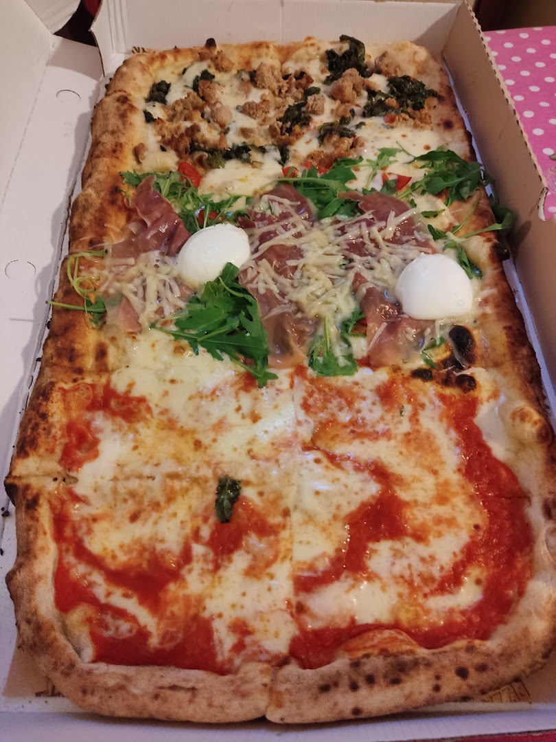 PIZZA TAXI, Pozzuoli