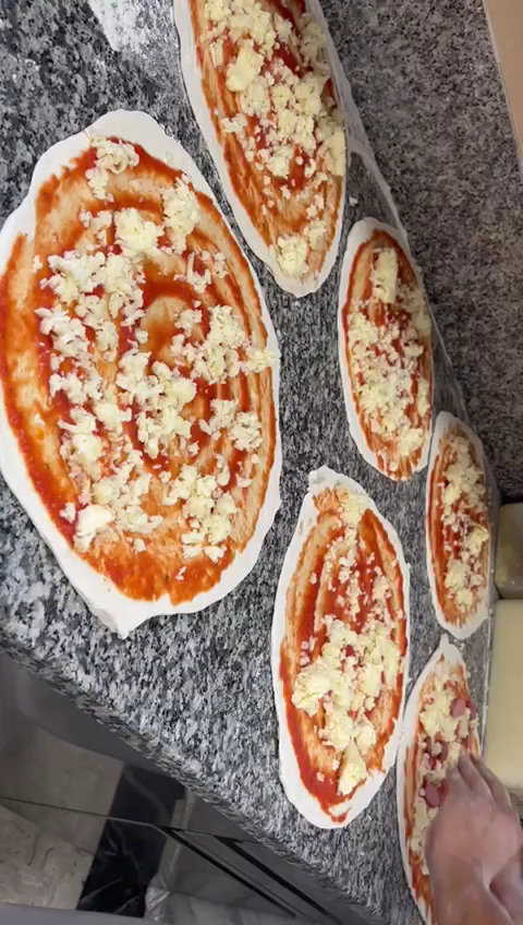 Pizza Torello