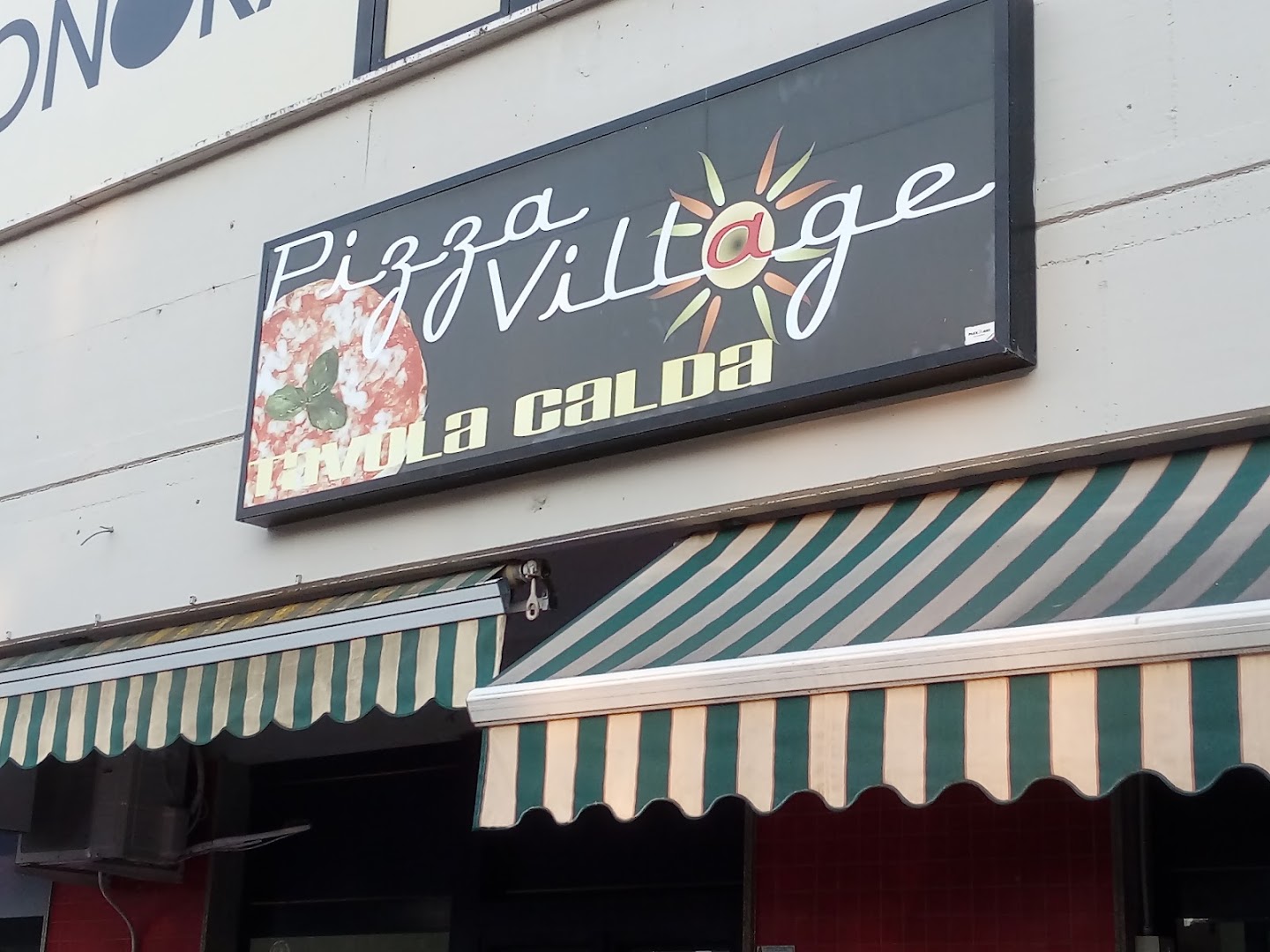 Pizza Village Agorà