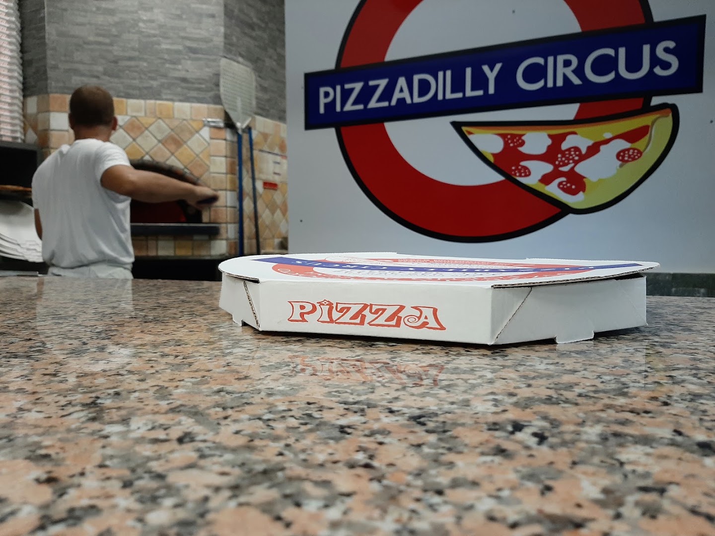 Pizzadilly Circus