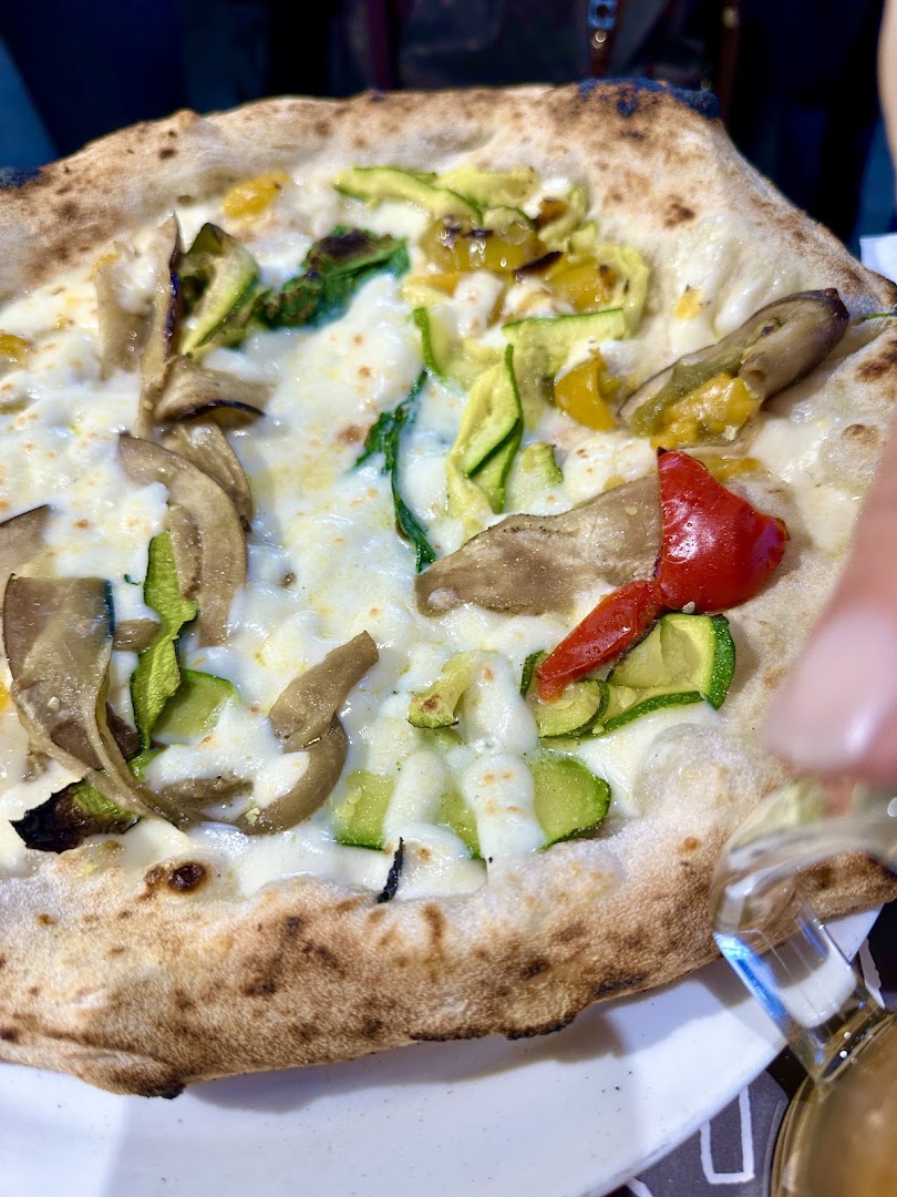 Pizzapiù - Pizzeria ai Banchi del Mercato Centrale - Corte dell'Oste - I Gigli, Campi Bisenzio