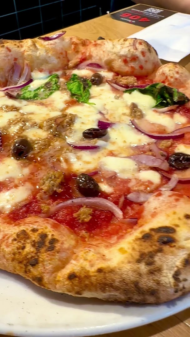 Pizzapiù - Pizzeria ai Banchi del Mercato Centrale - Corte dell'Oste - I Gigli
