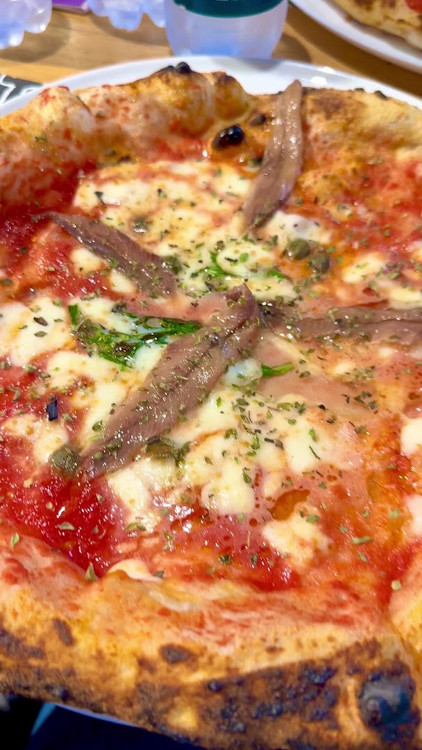 Pizzapiù - Pizzeria ai Banchi del Mercato Centrale - Corte dell'Oste - I Gigli