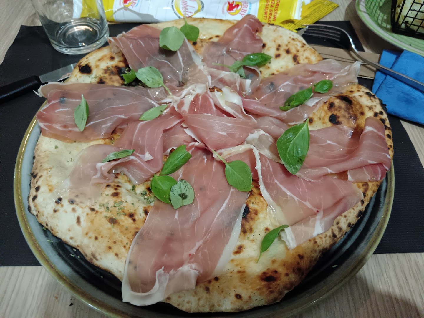 Pizzarium Pizzeria Napoletana Contemporanea & Catering