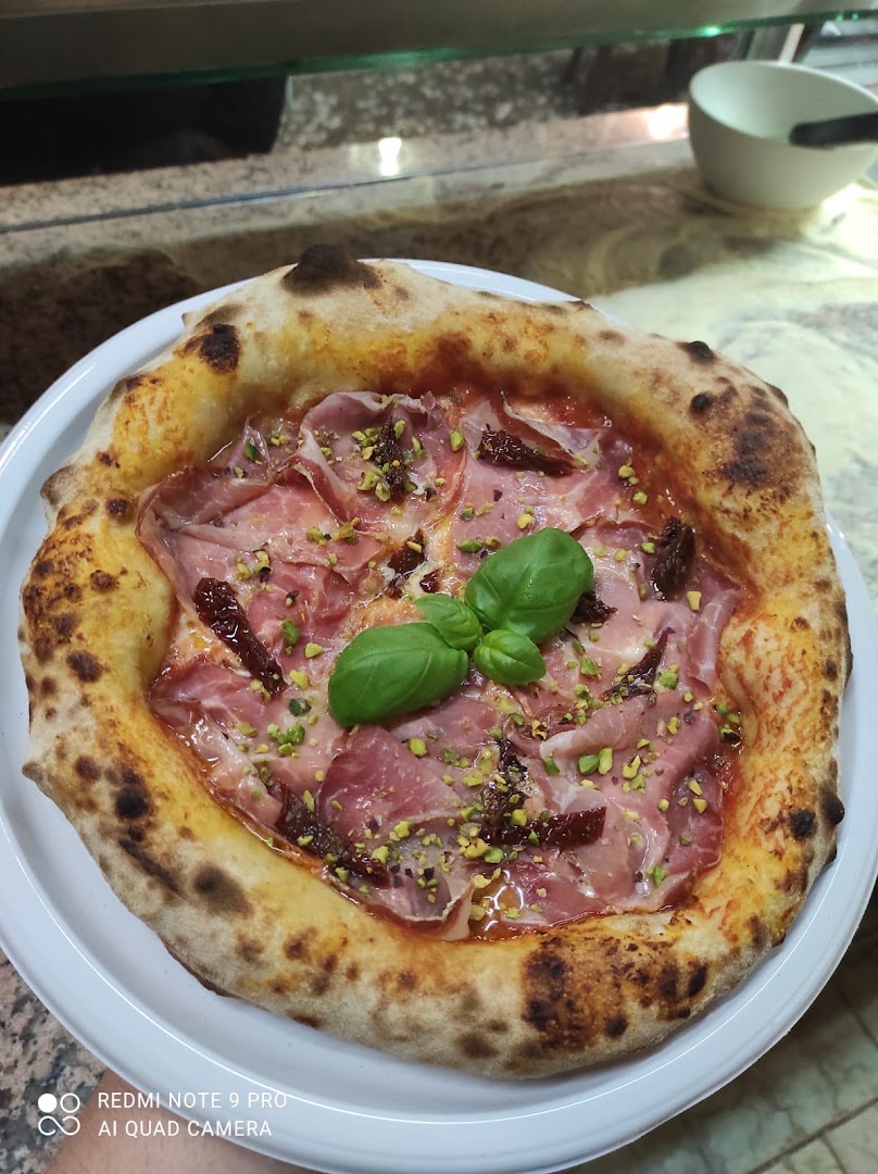 Pizzaviva - Pizzeria Tradizionale dal 1977 da Giuseppe