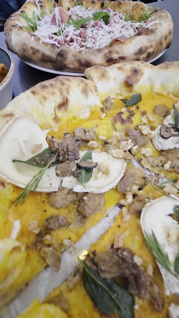 Pizze D’autore Maestro Pizzaiolo Gigi SORBILLO