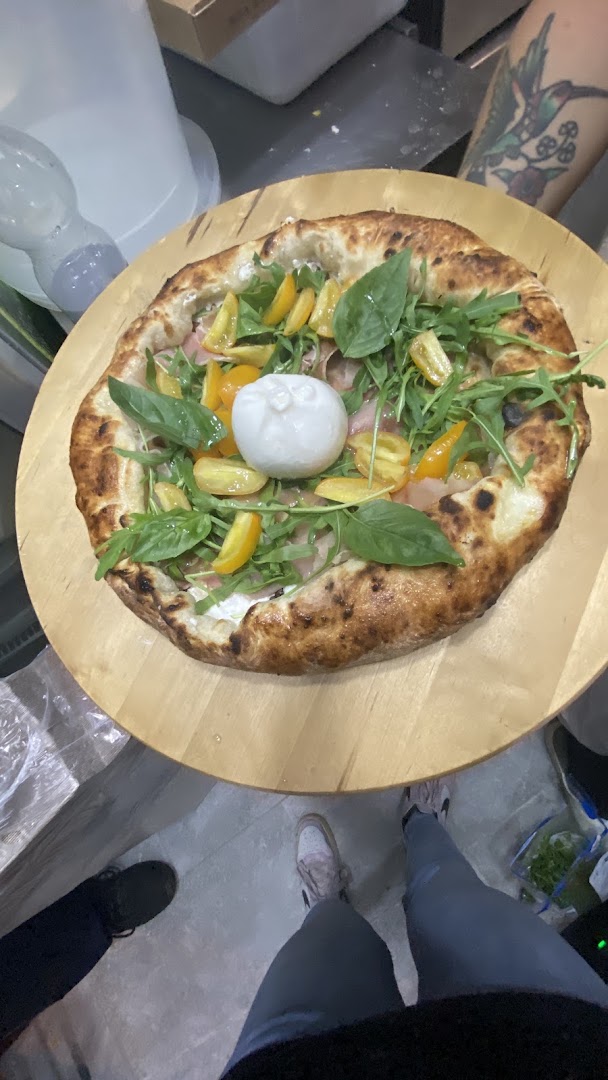 Pizzeria 300