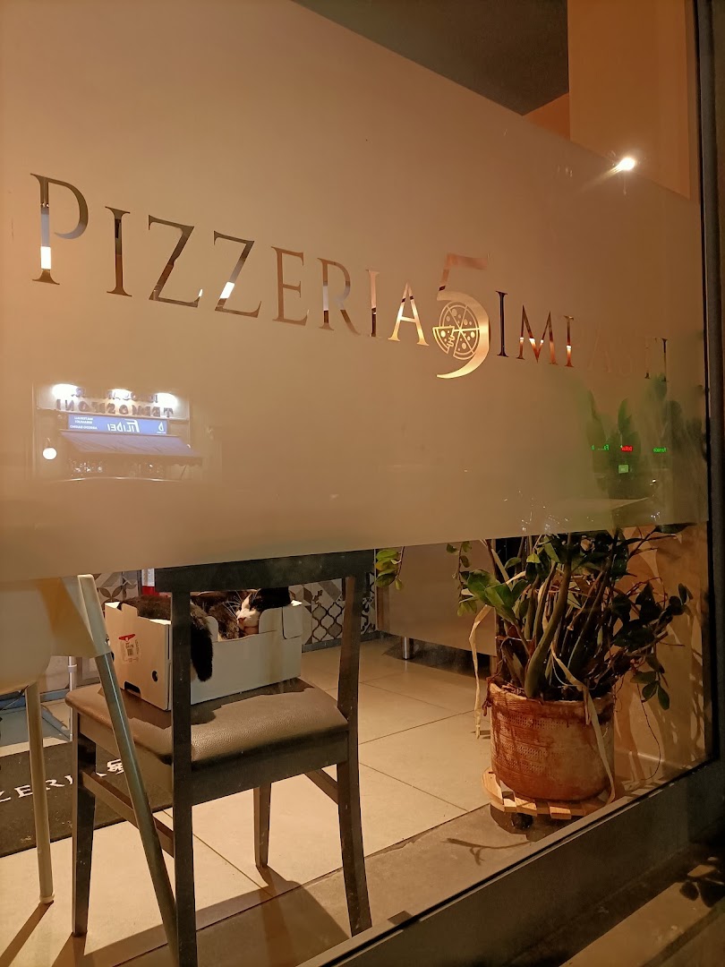Pizzeria 5 Impasti Livorno, Livorno