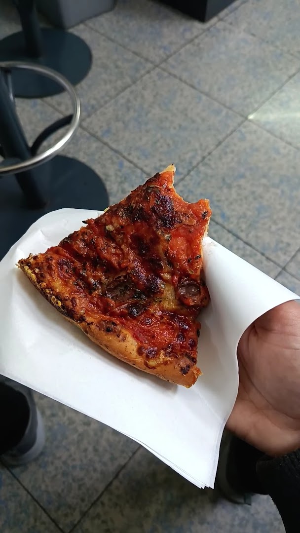 Pizzeria 567