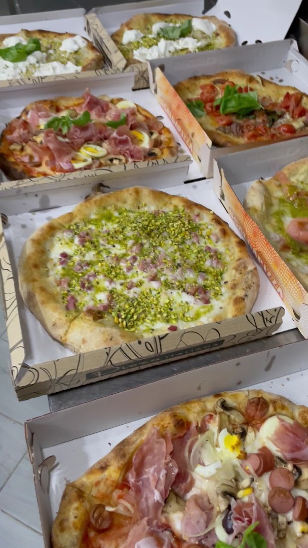 Pizzeria 80 Fame