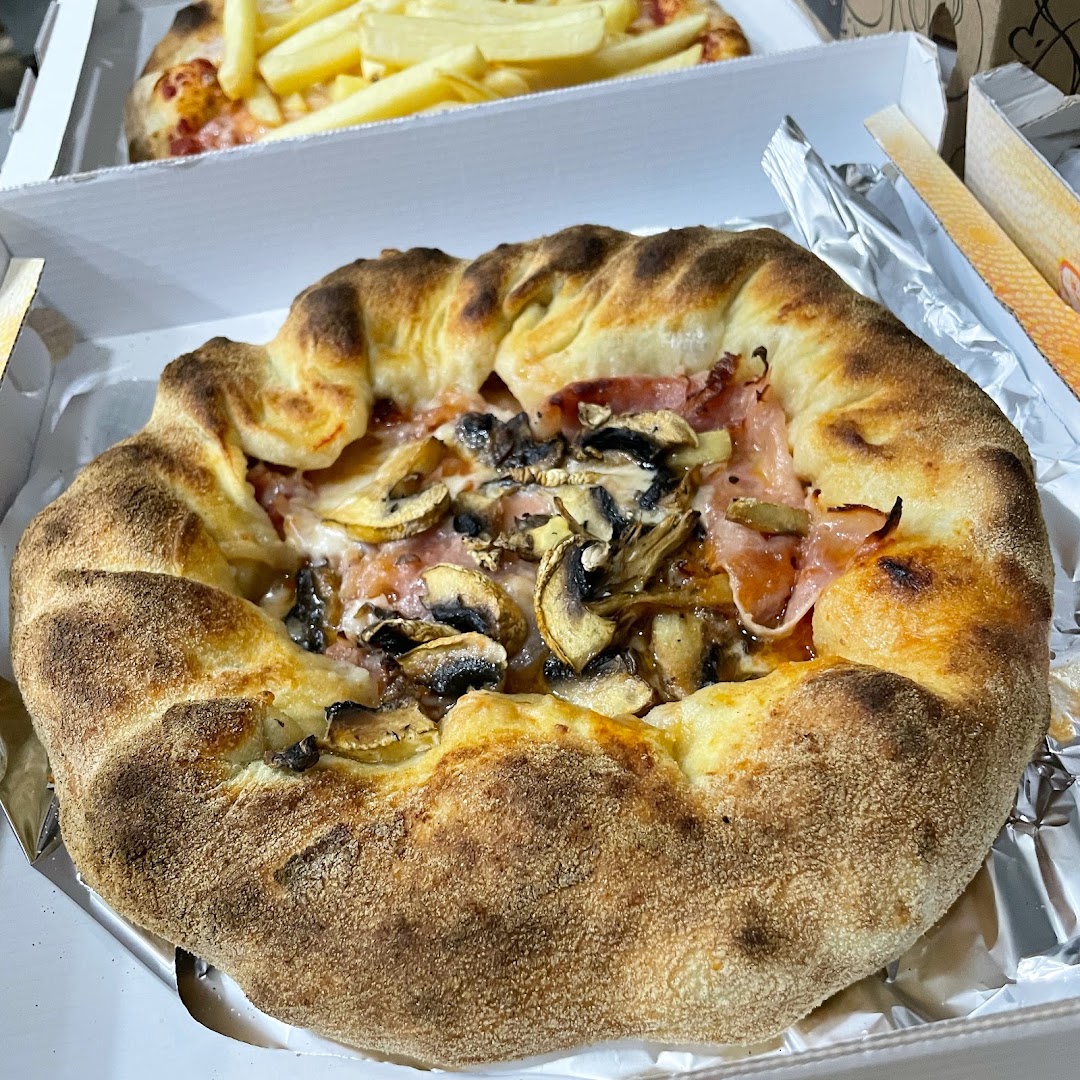 Pizzeria 80 Fame