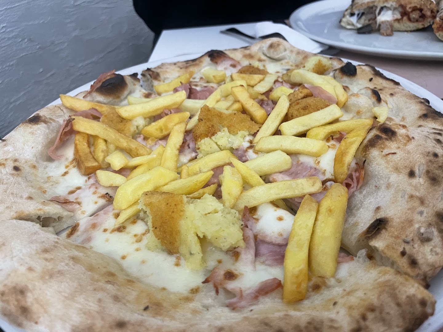 # Pizzeria 82 Di Lamura Adriana