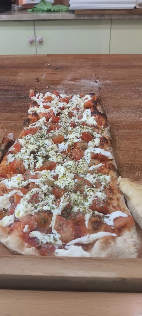 Pizzeria al taglio L'Orso Yoghi