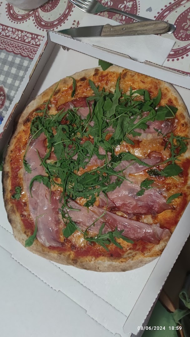 PIZZERIA AL TRAM, Tavernerio