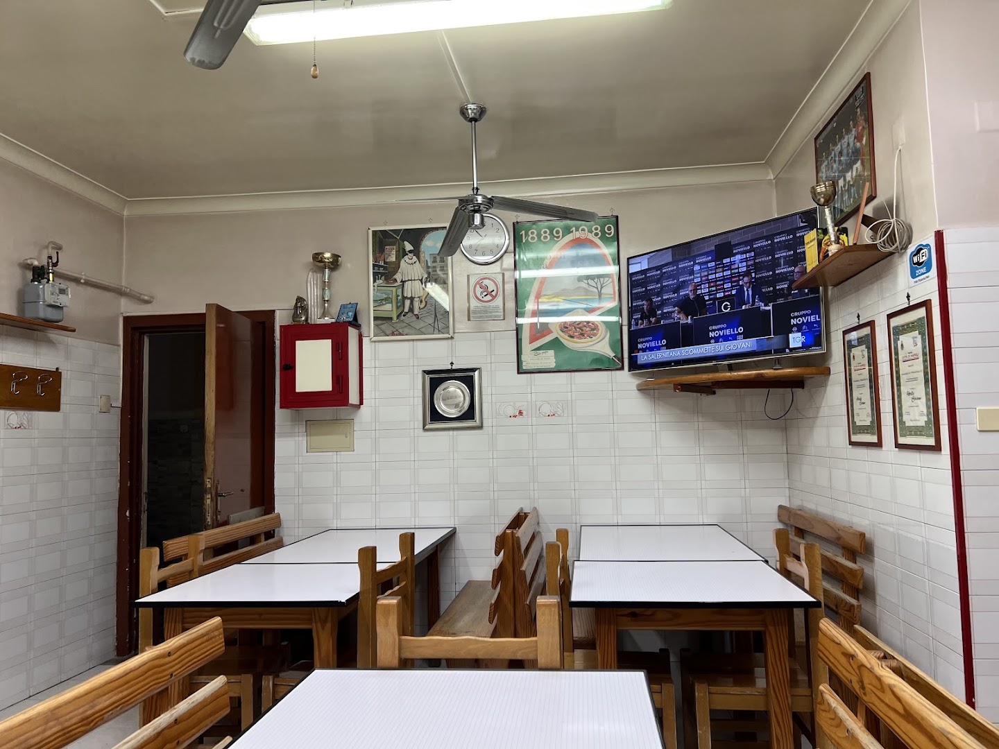 Pizzeria Arcangelo Abbate, Napoli