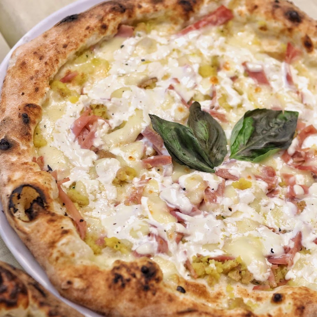 Pizzeria Attilio Albachiara Pummarò