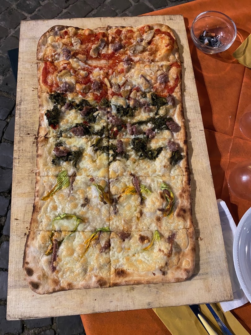 Pizzeria Baccelloni Valentina