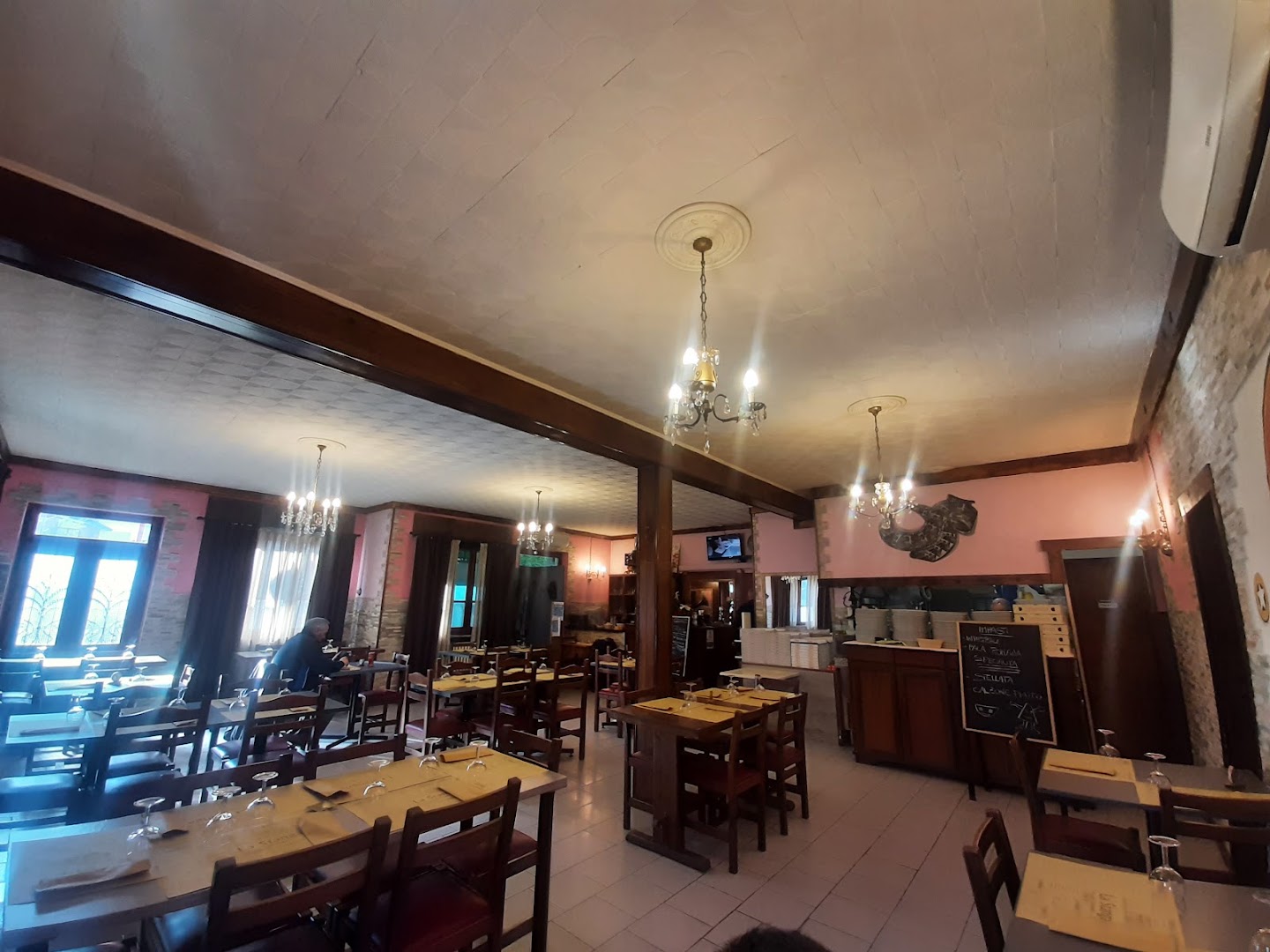 Pizzeria Bar Ristorante La Stangata