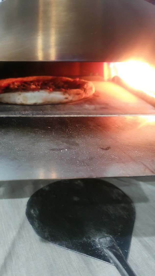 Pizzeria Bella Napoli 3, Napoli