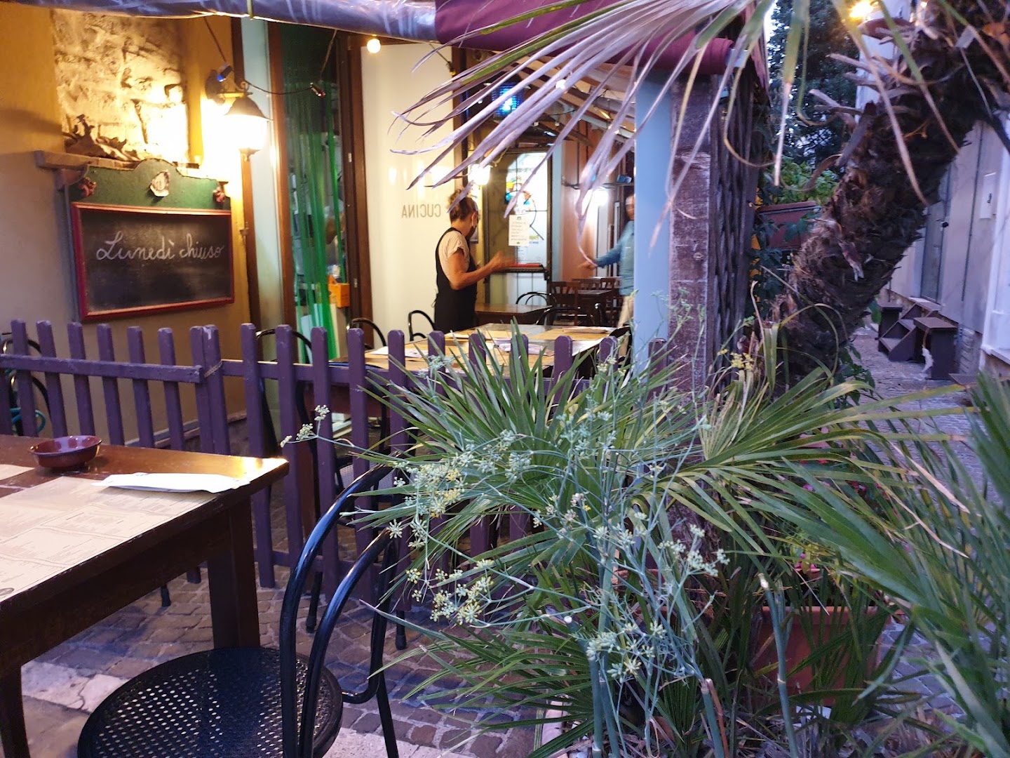 Pizzeria Birreria Dino Cosy Hole